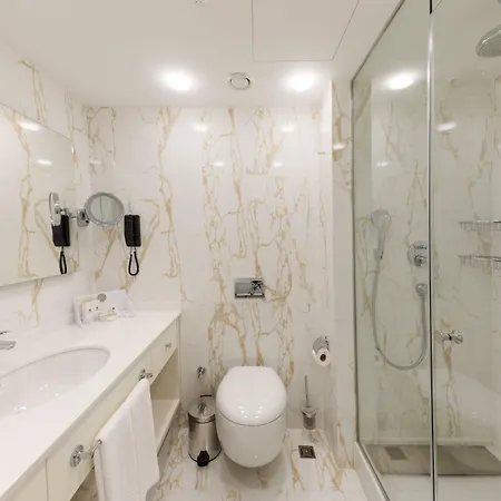 Hallmark Hotel&spa Hotell 4*