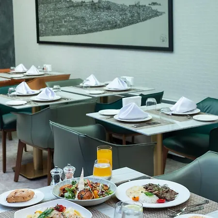 Hallmark Hotel&spa 4*