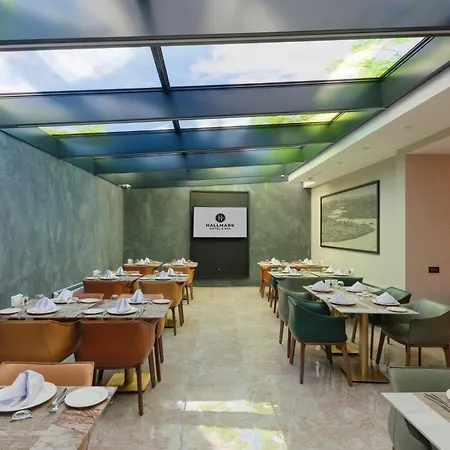 Hallmark Hotel&spa Otel