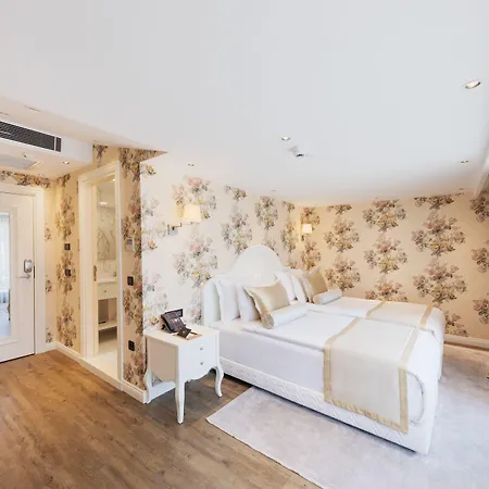 Hallmark Hotel&spa 4*