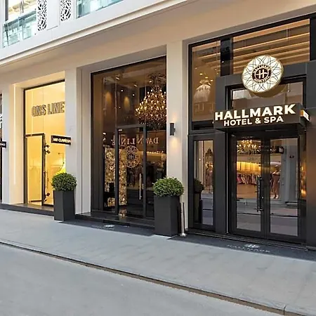 Hotel Hallmark & 4*