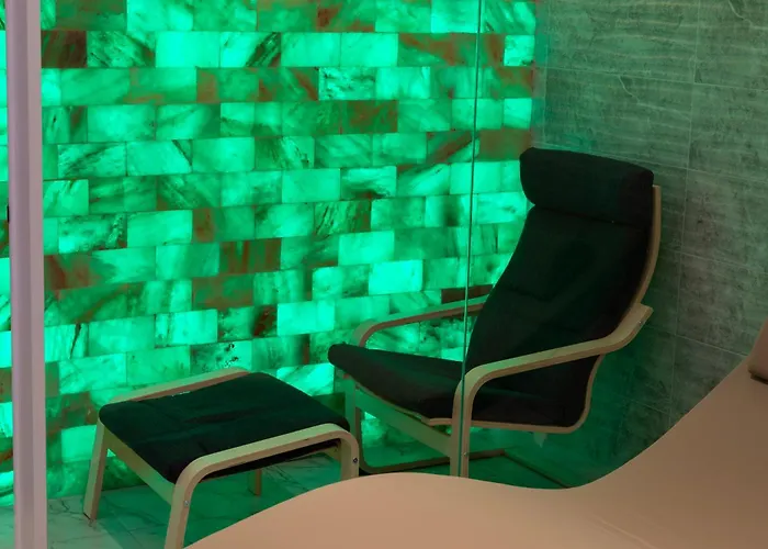 فندق وسبا هولمارك إسطنبول اسطنبول