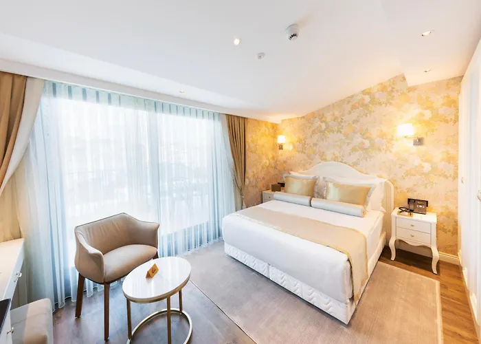 فندق وسبا هولمارك إسطنبول 4*