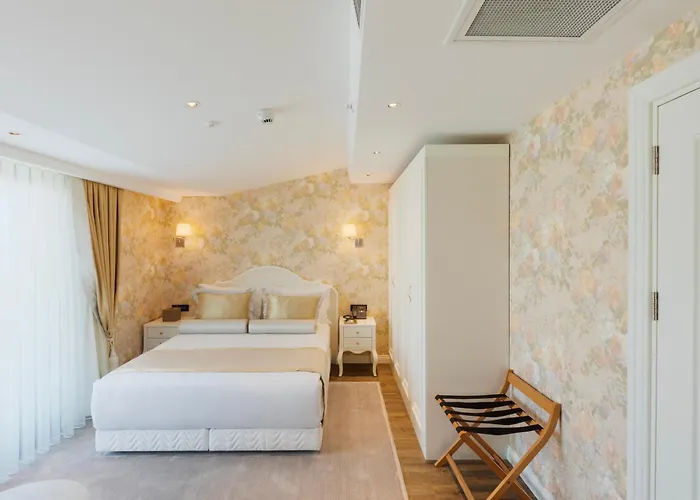 فندق وسبا هولمارك إسطنبول اسطنبول