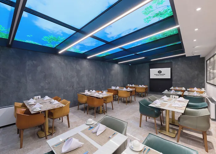 فندق وسبا هولمارك إسطنبول 4*