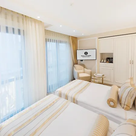 Hallmark & 4* Istanbulská provincie